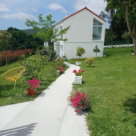 Lar Jardin - Parking Privado Santiago de Compostela